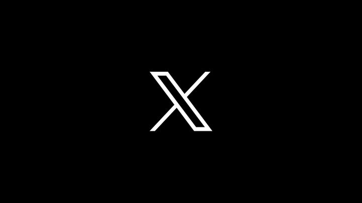As of now, Twitter's official logo is the 'X'